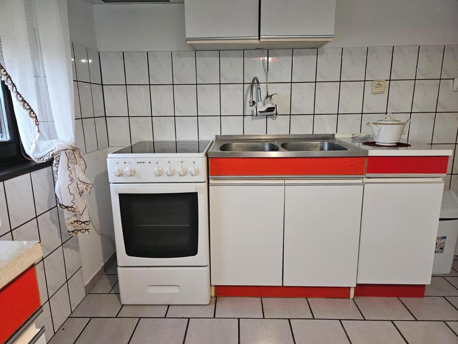 Apartmani, Sobe Ziza Bezdan エクステリア 写真