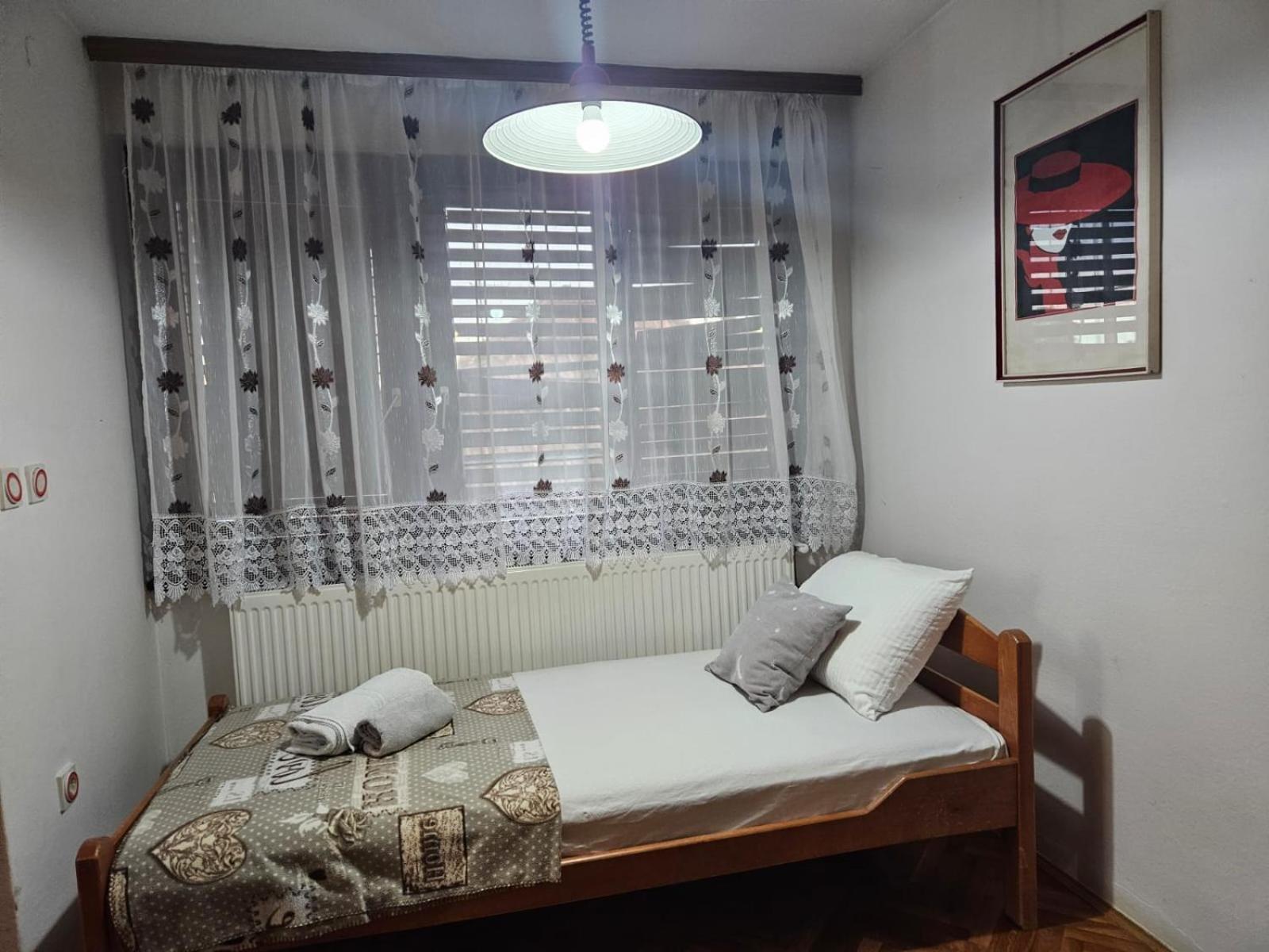 Apartmani, Sobe Ziza Bezdan エクステリア 写真