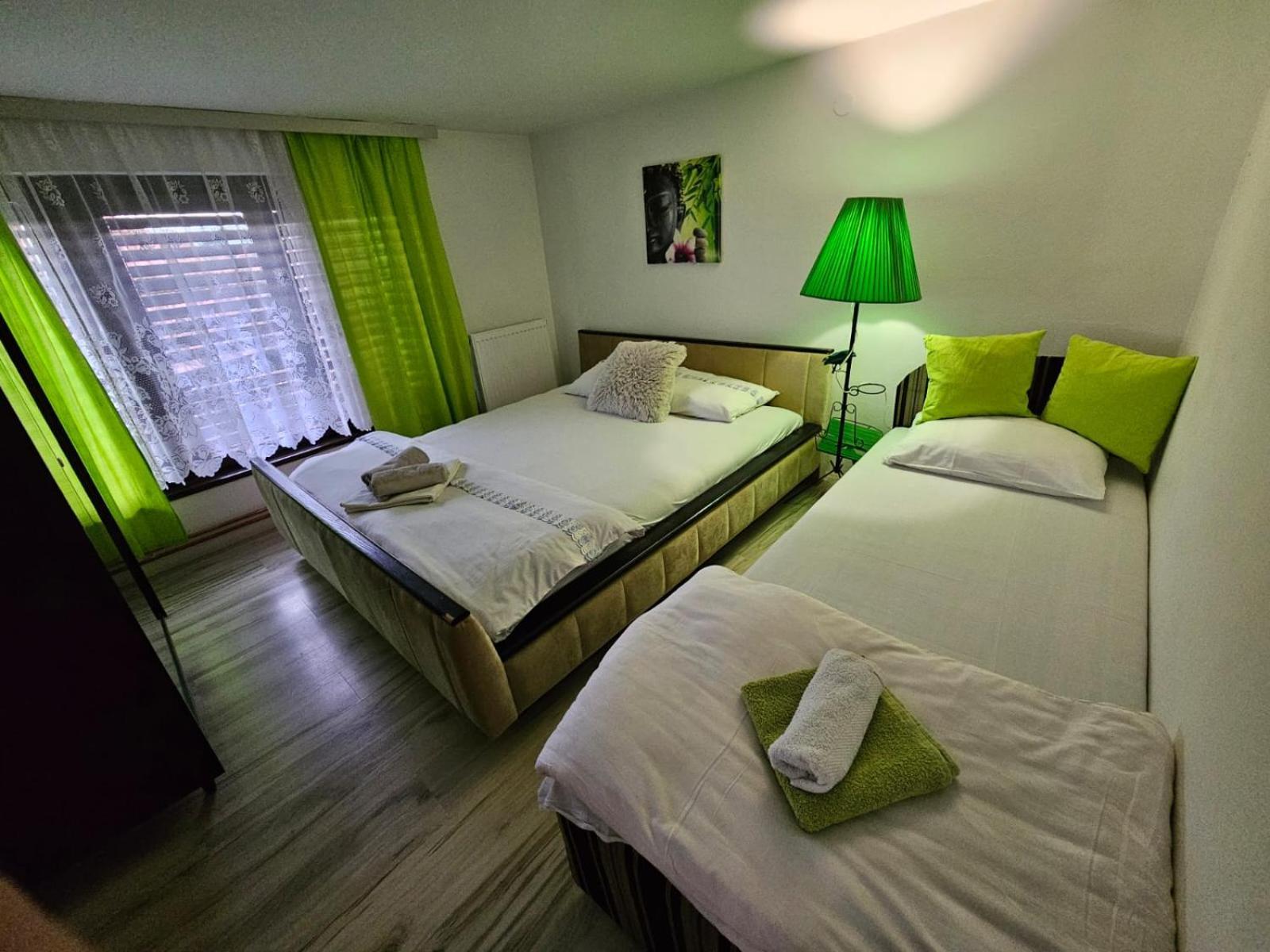 Apartmani, Sobe Ziza Bezdan エクステリア 写真