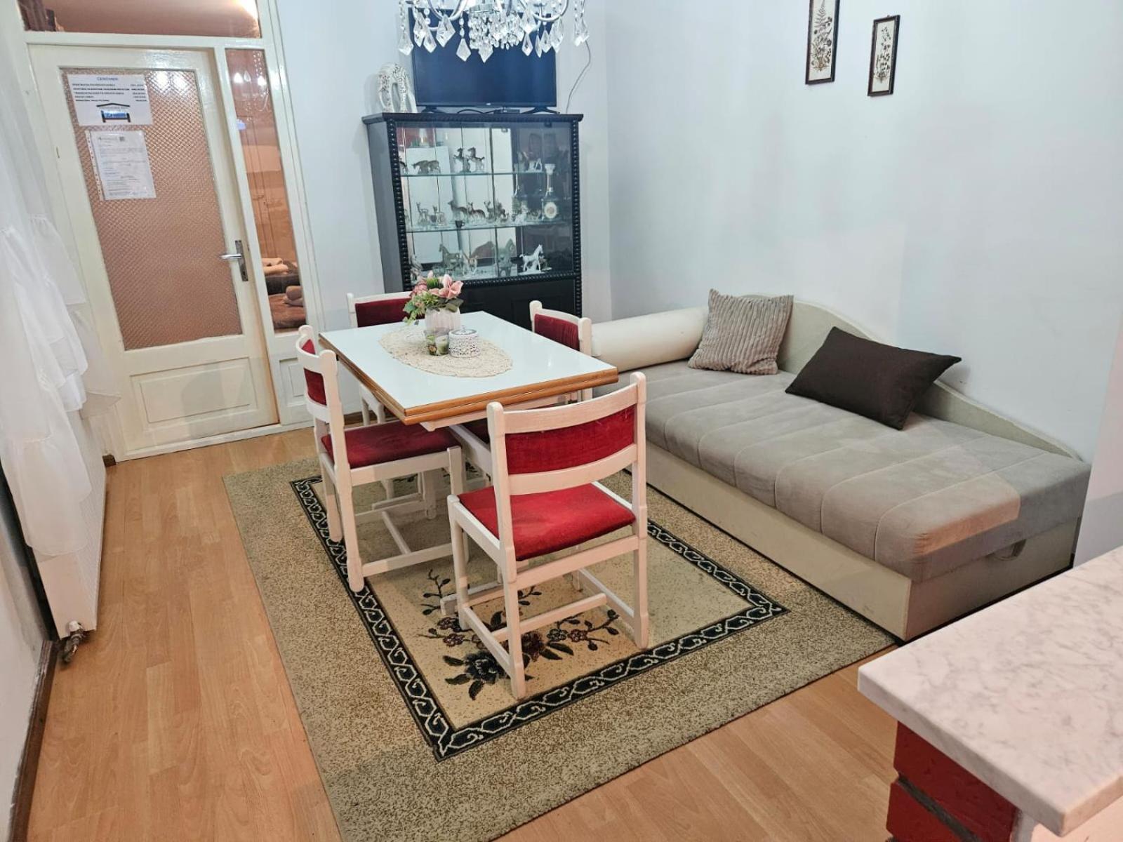 Apartmani, Sobe Ziza Bezdan エクステリア 写真