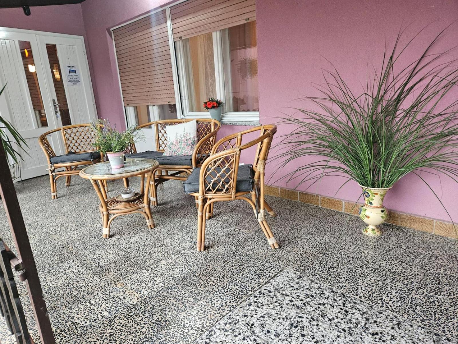 Apartmani, Sobe Ziza Bezdan エクステリア 写真